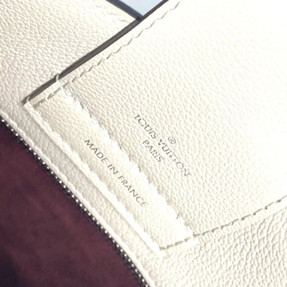 LOUIS VUITTON M53647 Lock me day Bag Tote Bag Hand Bag - Picture 11 of 14